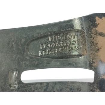 Recambio de llanta para peugeot 5008 gt line referencia OEM IAM 98096873ZR  