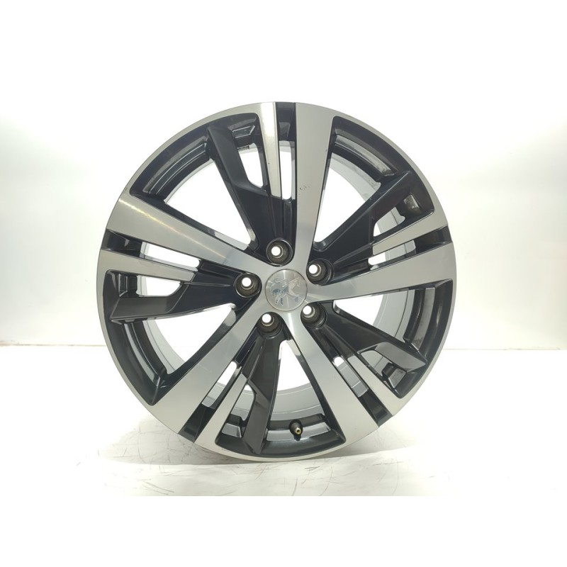 Recambio de llanta para peugeot 5008 gt line referencia OEM IAM 98096873ZR  