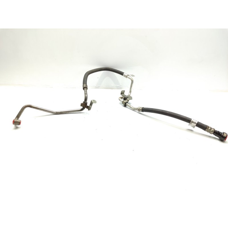 Recambio de tubo para maserati levante diesel referencia OEM IAM 670034137  