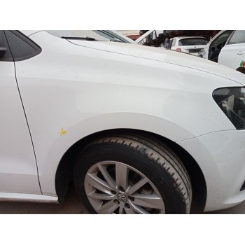 Recambio de aleta delantera derecha para volkswagen polo (6c1) sport bluemotion referencia OEM IAM 6R0821106J  