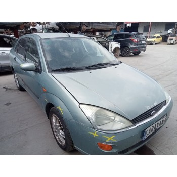ford focus berlina (cak) del año 2001