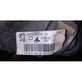 Recambio de faro derecho para peugeot 307 berlina (s2) xsi referencia OEM IAM 9681832280  