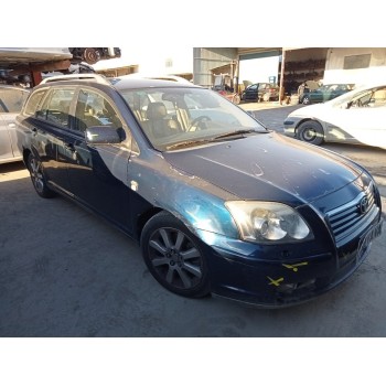 toyota avensis berlina (t25) del año 2003