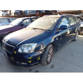 toyota avensis berlina (t25) del año 2003