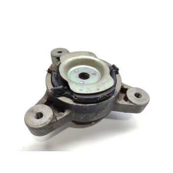 Recambio de soporte cambio para maserati levante diesel referencia OEM IAM 06700357670  