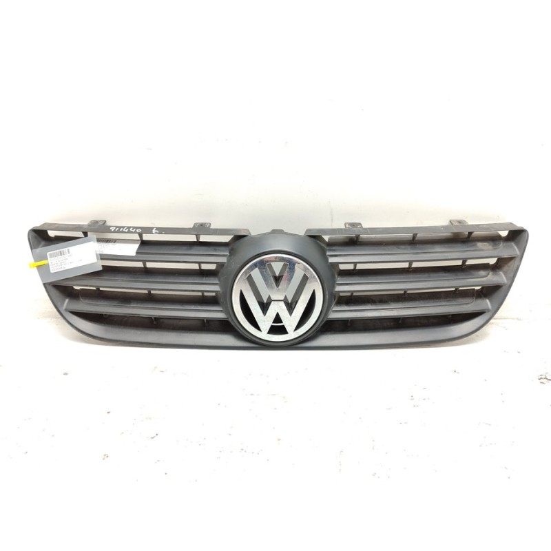 Recambio de rejilla delantera para volkswagen polo (9n3) referencia OEM IAM 6Q0853653Q  