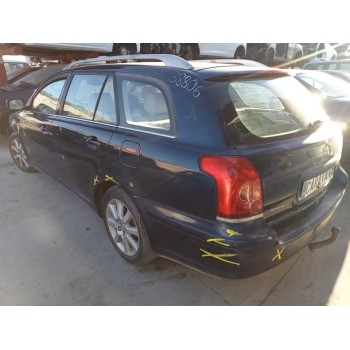 toyota avensis berlina (t25) del año 2003