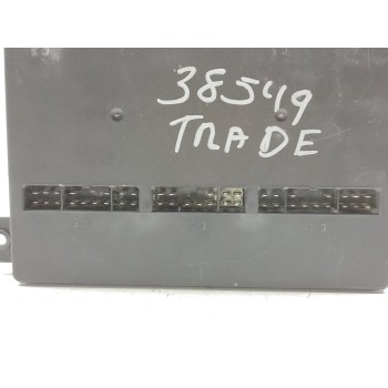 Recambio de caja reles / fusibles para nissan trade 100 75 referencia OEM IAM 24063G4901  