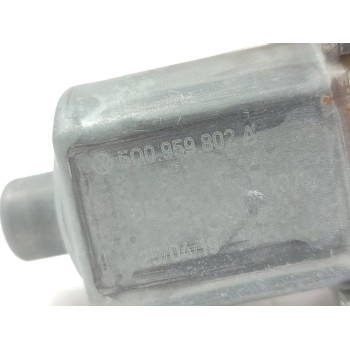 Recambio de motor elevalunas delantero izquierdo para volkswagen t-roc sport referencia OEM IAM 5Q0959802A  