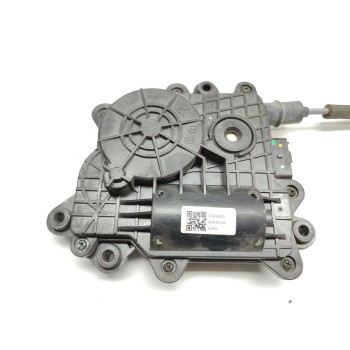 Recambio de cerradura puerta trasera izquierda para hyundai genesis basis referencia OEM IAM 81410B1010  