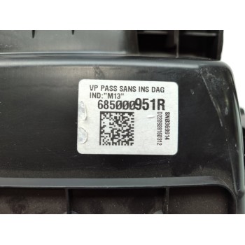 Recambio de guantera para renault captur ii intens referencia OEM IAM 685000951R  
