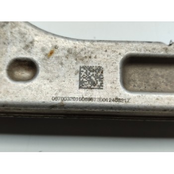 Recambio de brazo suspension superior trasero izquierdo para maserati levante diesel referencia OEM IAM 670032016  