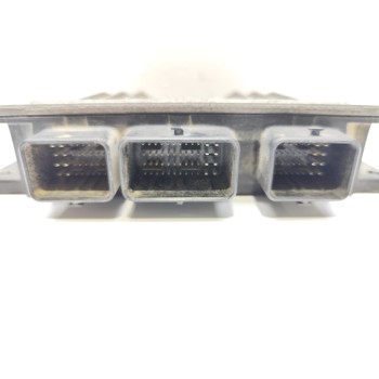 Recambio de centralita motor uce para renault megane ii berlina 5p authentique referencia OEM IAM 8200259832  