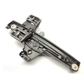 Recambio de elevalunas trasero izquierdo para opel corsa f edition referencia OEM IAM 9829045980  