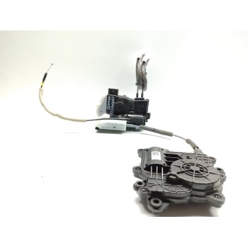 Recambio de cerradura puerta trasera derecha para hyundai genesis basis referencia OEM IAM 81420B1010  