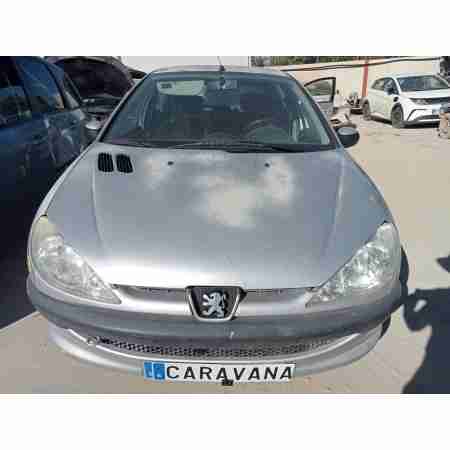 PEUGEOT 206 BERLINA
