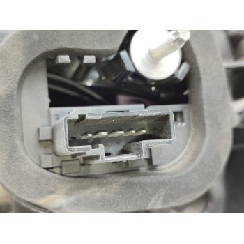 Recambio de piloto trasero izquierdo para citroën c4 berlina plus referencia OEM IAM 9831100280  