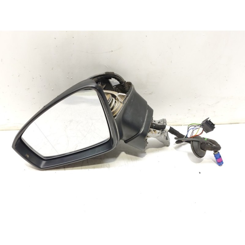 Recambio de retrovisor izquierdo para volkswagen tiguan sport bmt referencia OEM IAM 5NB857507AD  