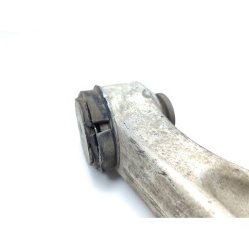 Recambio de brazo suspension inferior delantero izquierdo para maserati levante diesel referencia OEM IAM 06700319930  