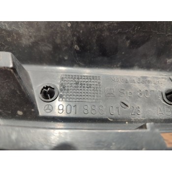 Recambio de rejilla delantera para mercedes-benz sprinter (w901,w904) caja cerr. referencia OEM IAM 9018880123  