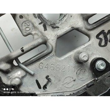 Recambio de volante para opel corsa f edition referencia OEM IAM 647390500A  