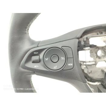 Recambio de volante para opel corsa f edition referencia OEM IAM 647390500A  