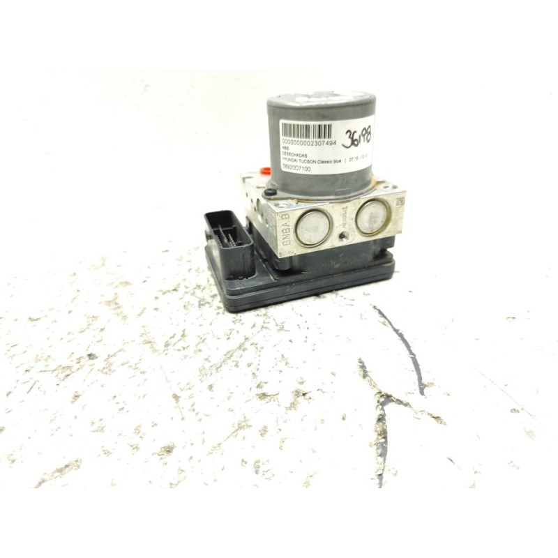 Recambio de abs para hyundai tucson classic blue referencia OEM IAM 58920D7100  