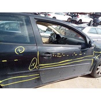 volkswagen golf v berlina (1k1) del año 2004