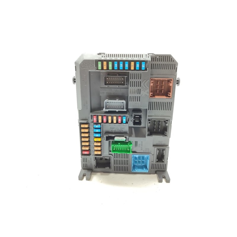 Recambio de caja reles / fusibles para peugeot 308 style referencia OEM IAM 9807054180  