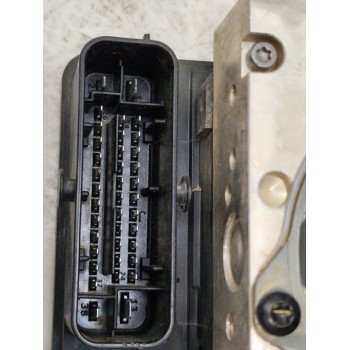 Recambio de abs para kia sportage business 2wd referencia OEM IAM 58920F1580  