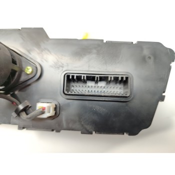 Recambio de mando climatizador para hyundai genesis basis referencia OEM IAM 97250B111  