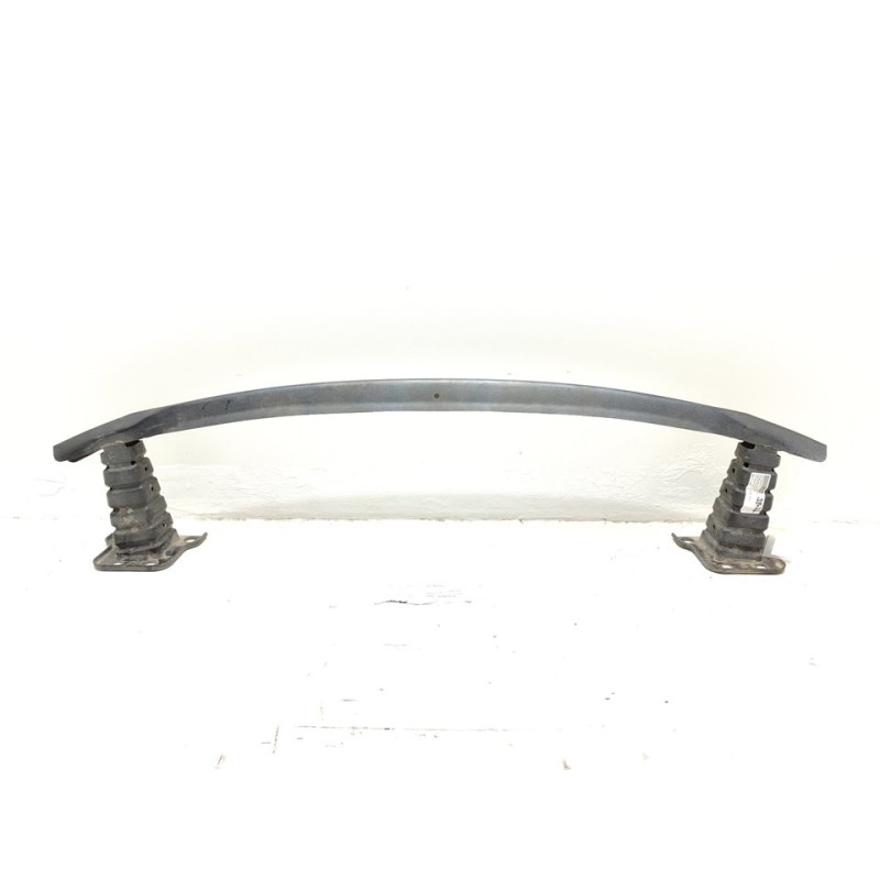 Recambio de travesaño inferior para fiat doblo active referencia OEM IAM 9821711480  