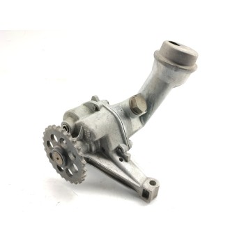 Recambio de bomba aceite para ssangyong rexton 270 xdi limited referencia OEM IAM 6651810101  