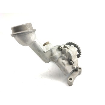 Recambio de bomba aceite para ssangyong rexton 270 xdi limited referencia OEM IAM 6651810101  