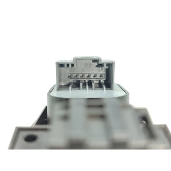 Recambio de mando elevalunas delantero izquierdo para volkswagen caddy furgón/kombi furgón bmt referencia OEM IAM 2K7868247D  