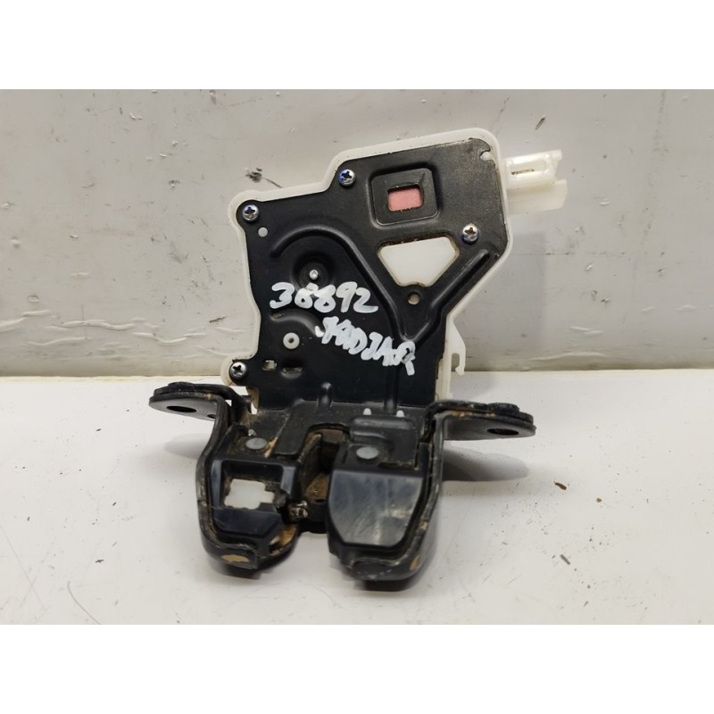 Recambio de cerradura maletero / porton para renault kadjar limited referencia OEM IAM 905024EA0A  