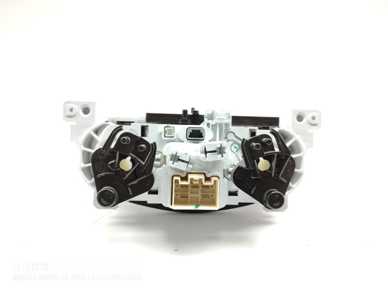 Recambio de mando calefaccion / aire acondicionado para dacia dokker essential referencia OEM IAM 275102784R  