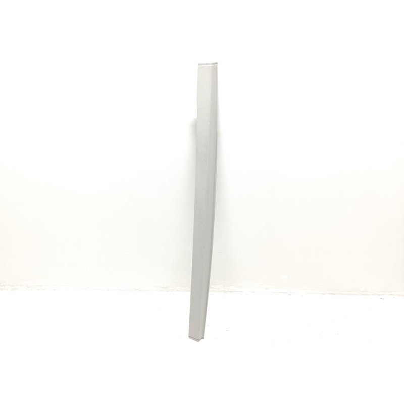 Recambio de moldura para volkswagen t6.1 caravelle (sh) 2.0 tdi referencia OEM IAM 7E0867625C  