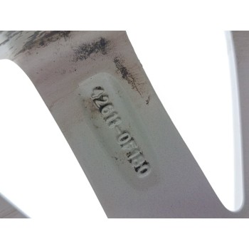 Recambio de llanta para toyota verso advance referencia OEM IAM 426110F180  