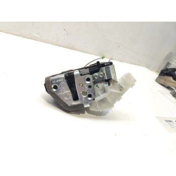 Recambio de cerradura puerta trasera izquierda para toyota c-hr hybrid gr sport black edition referencia OEM IAM 69060F4010  