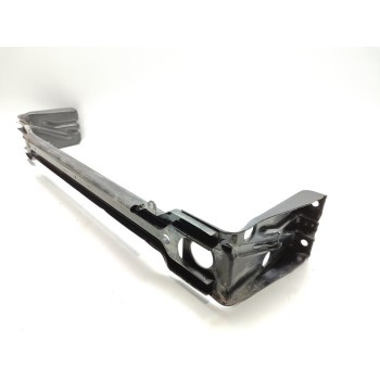 Recambio de travesaño inferior para chrysler 300 c 3.0 crd referencia OEM IAM 5065240AE  