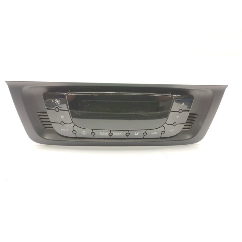 Recambio de mando climatizador para seat ibiza (6j5) sport referencia OEM IAM 6J0820043A  