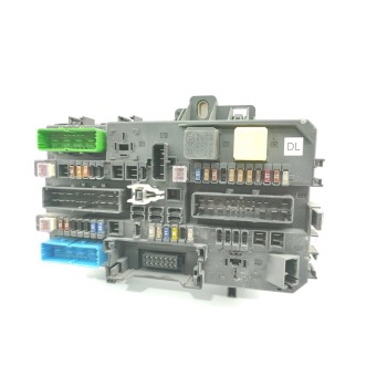 Recambio de caja reles / fusibles para opel astra h berlina cosmo referencia OEM IAM 13180775DL  
