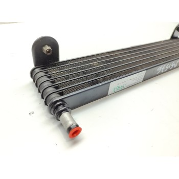 Recambio de radiador aceite para maserati levante diesel referencia OEM IAM 670030735  