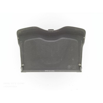 Recambio de bandeja trasera para volvo v40 momentum referencia OEM IAM 31291021  