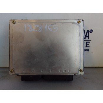 Recambio de centralita motor uce para audi a4 berlina (b5) 1.8 referencia OEM IAM 8D0906018D  