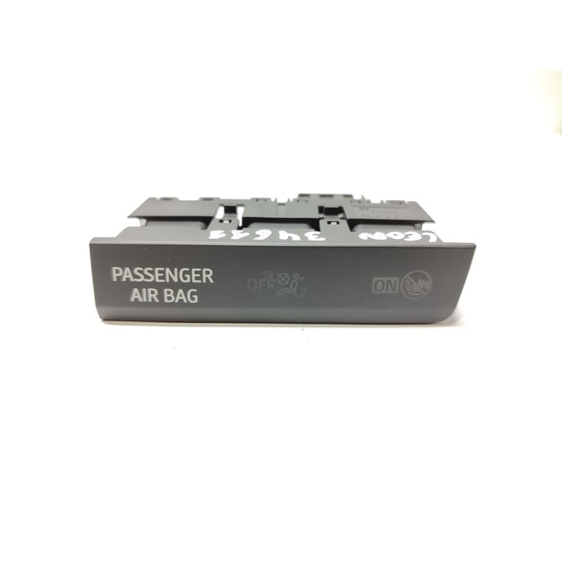 Recambio de interruptor para seat leon (5f1) style referencia OEM IAM 5F0919234A  