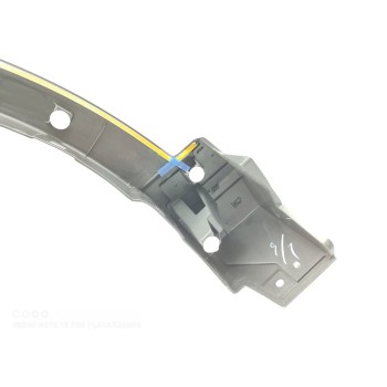 Recambio de aletin delantero derecho para toyota rav 4 active referencia OEM IAM 7560142100  