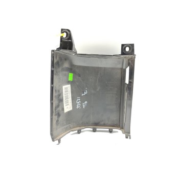 Recambio de molduras traseras para volkswagen t6.1 caravelle (sh) 2.0 tdi referencia OEM IAM 7E0807322B  