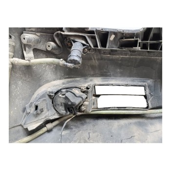 Recambio de paragolpes delantero para audi a6 avant (4f5) 2.0 tdi referencia OEM IAM 4F0807105F  